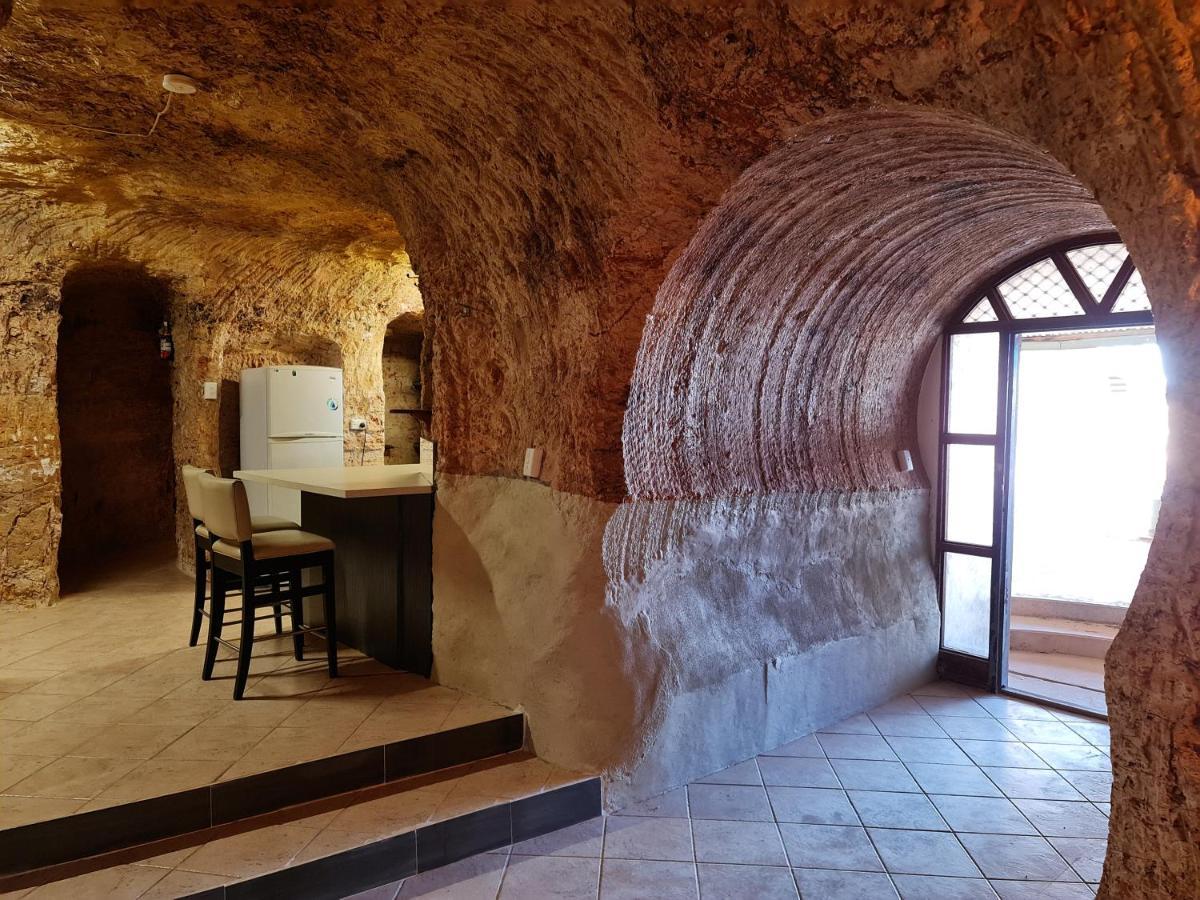 Underwood Court Fresh Dugout- Hosted By Coober Pedy Accommodations Exteriér fotografie